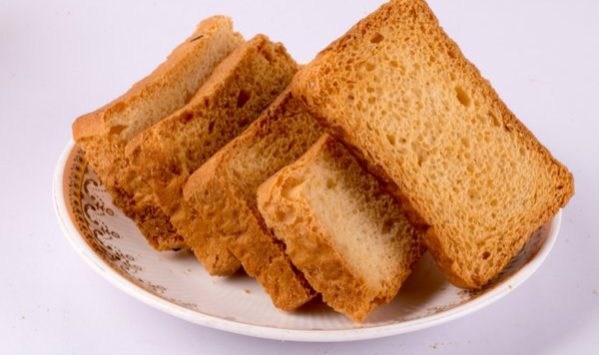 I dolci per la colazione con la pasta madre: le fette biscottate